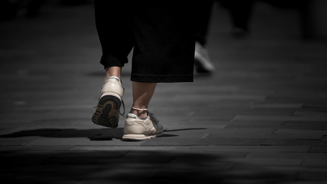 ginocchio e scarpe - Esercizi e rimedi | Ri-Hub