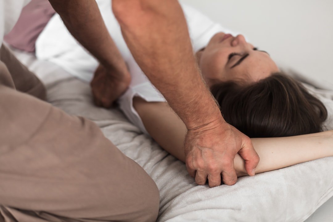 cervicale rimedi immediati - Guida completa Ri-Hub teleriabilitazione